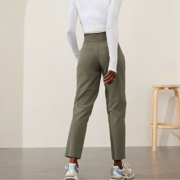 Athleta Endless Pant, size 2 Tall, Moss - Picture 2 of 8